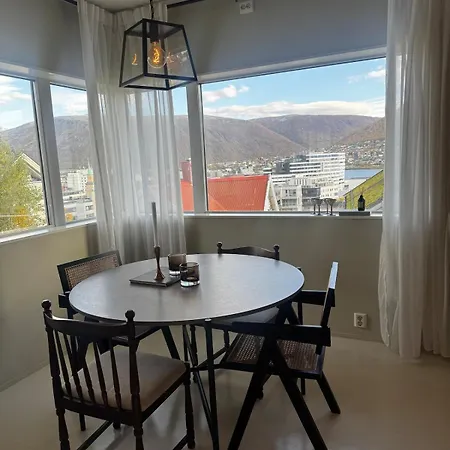 From The Front Row - With Unforgettable Views Apartment