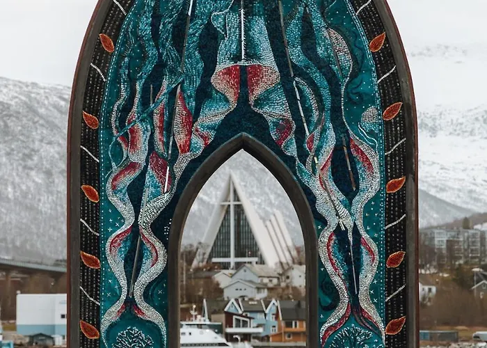 From The Front Row - With Unforgettable Views Tromsø